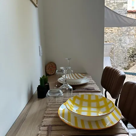 The Little House Of Happiness Niort